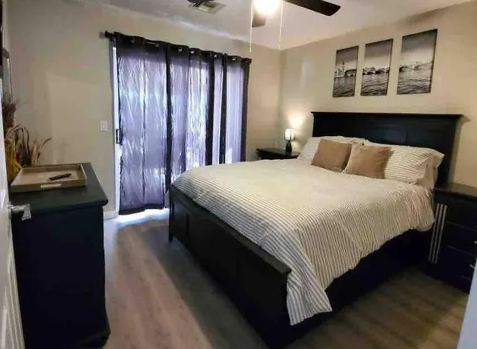 Ferienhaus Havasu Retreat W Pool Everything Nearby! Lake Havasu City